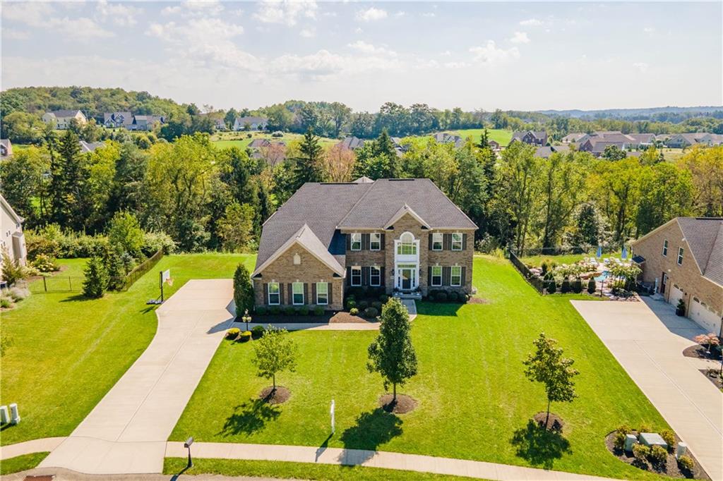 220 Taylor Ridge Lane Mars, PA 16046 - Photo 2 of 25 Gallery Image 2