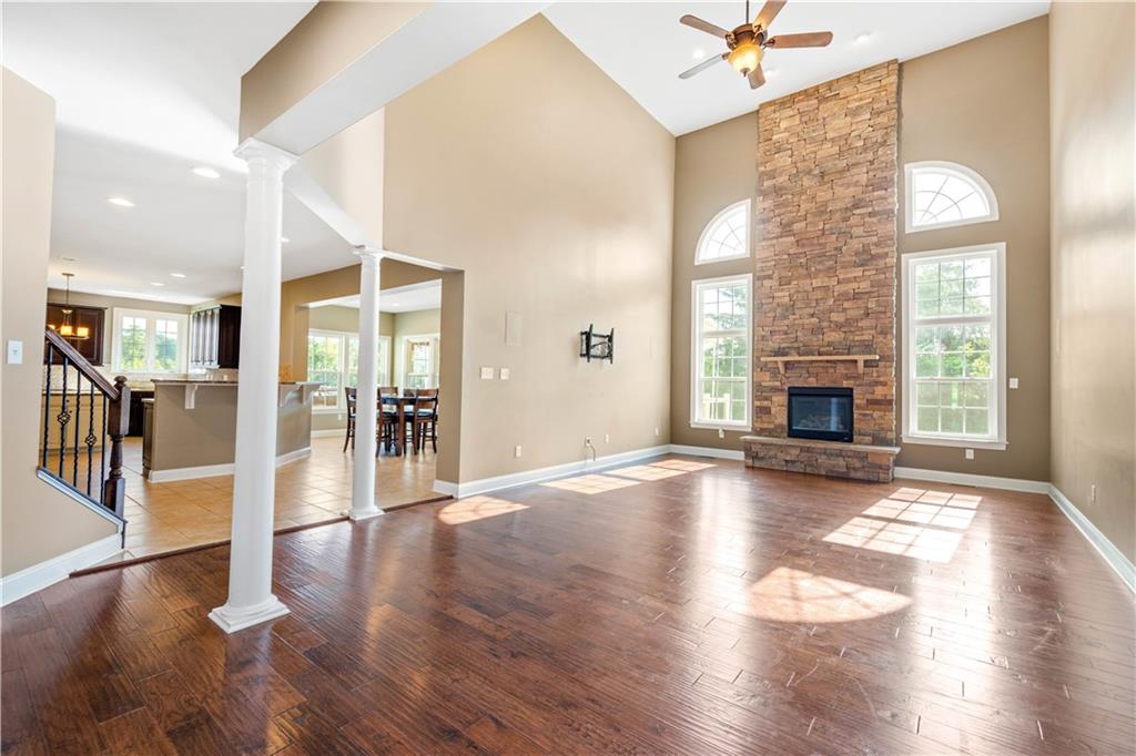 220 Taylor Ridge Lane Mars, PA 16046 - Photo 7 of 25 Gallery Image 7