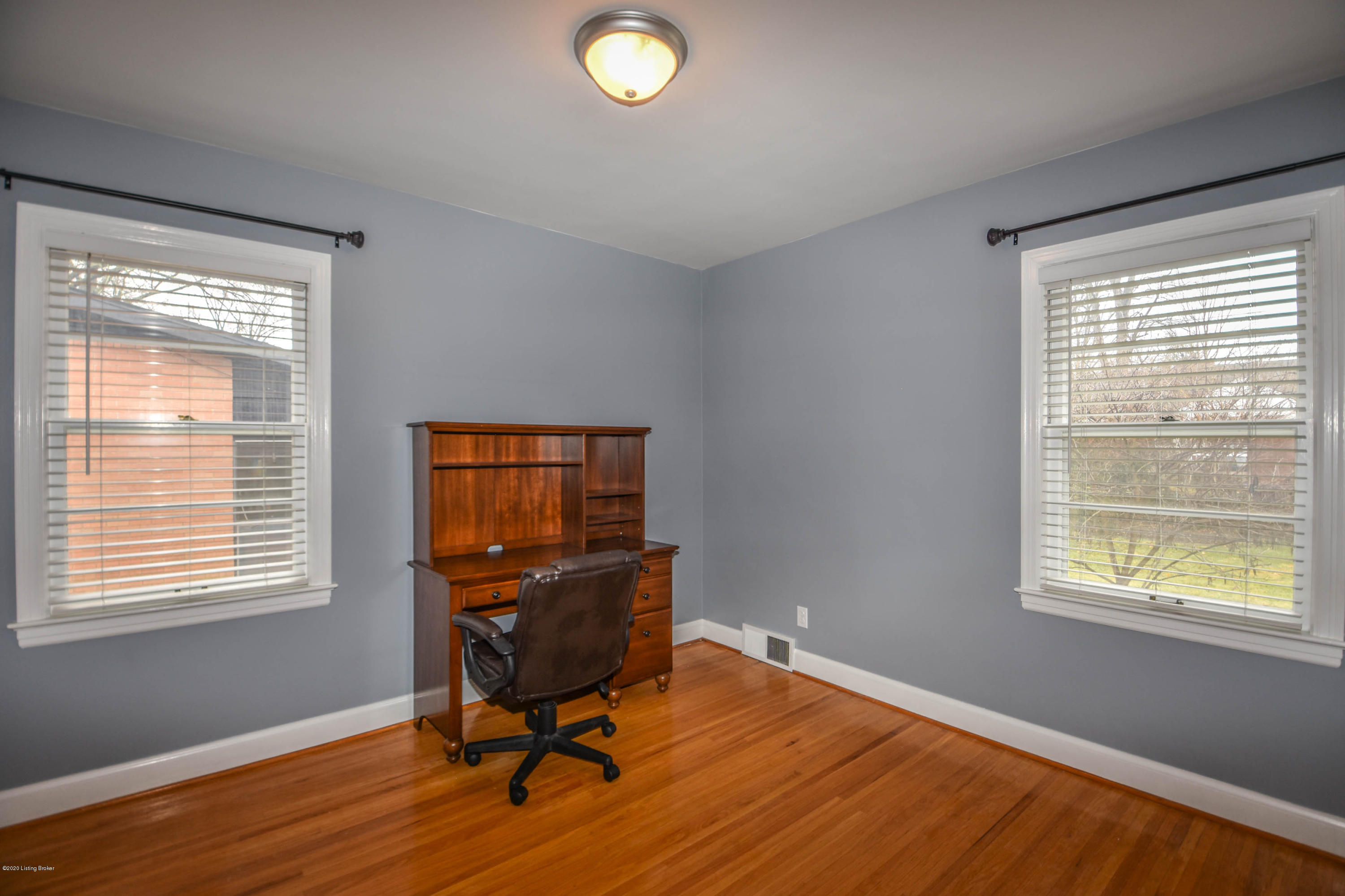 314 Bramton Road Louisville, KY 40207 - Photo 15 of 31 (16 of 33)