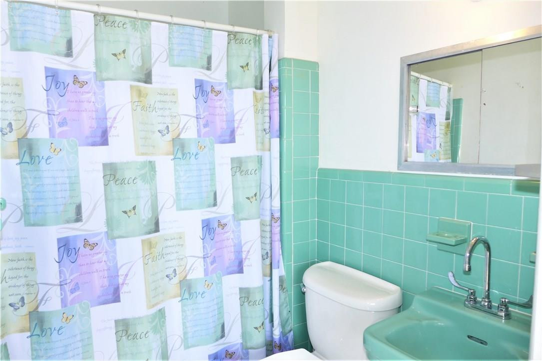 7860 Raleigh Street Hollywood, FL 33024 - Photo 7 of 29 Photo 7