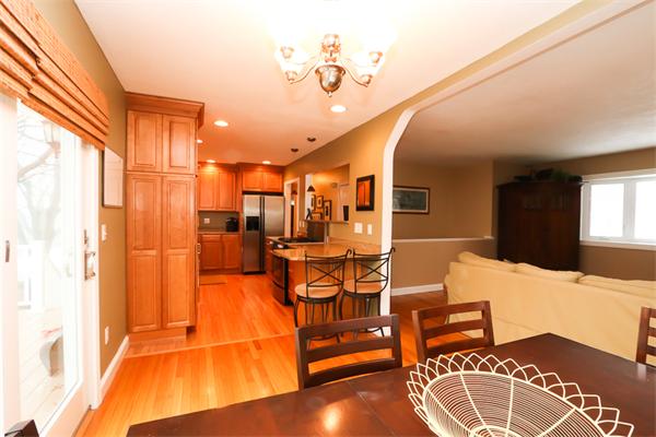 46 Sonning Road Beverly, MA 01915 - Photo 5 of 29 Gallery Image 5