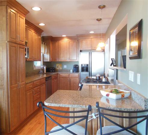 46 Sonning Road Beverly, MA 01915 - Photo 7 of 29 Gallery Image 7