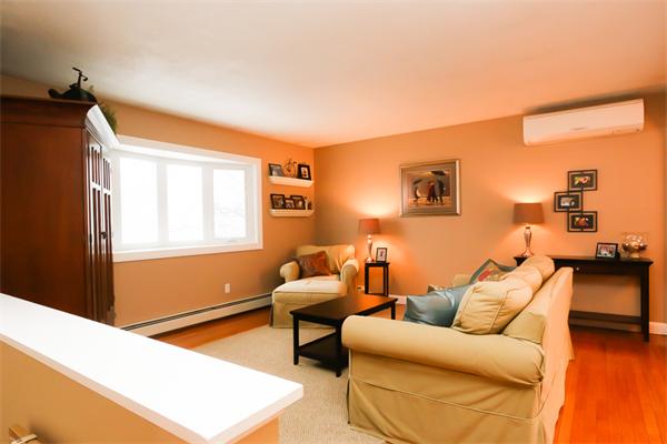 46 Sonning Road Beverly, MA 01915 - Photo 8 of 29 Gallery Image 8