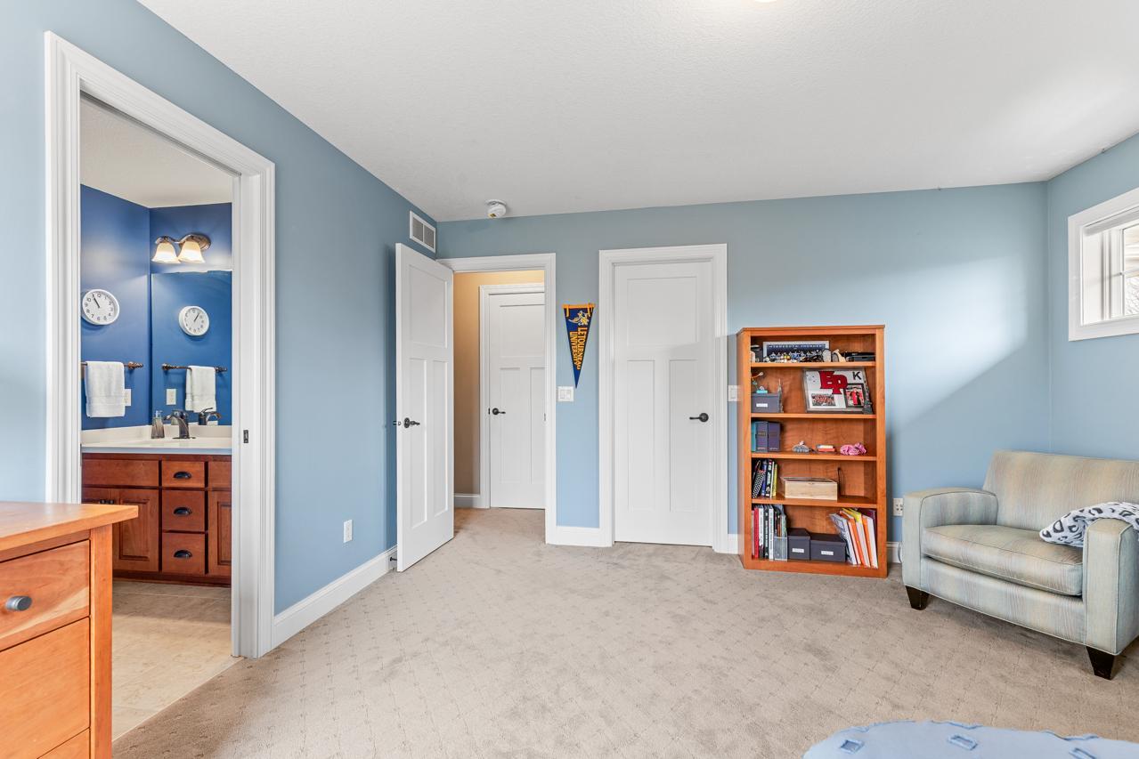 9106 Cold Stream Lane Eden Prairie, MN 55347 - Photo 34 of 64