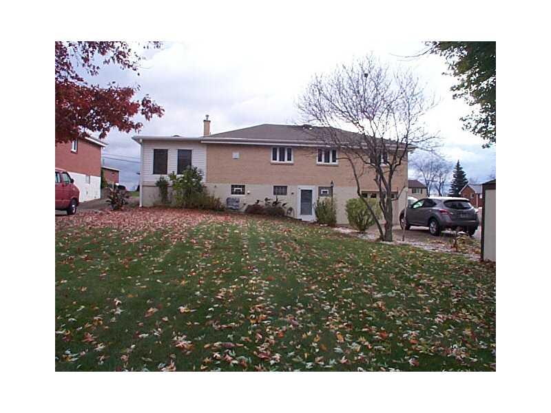 124 Starling Drive McKees Rocks, PA 15136 - Photo 15 of 15 Yard/Garden.