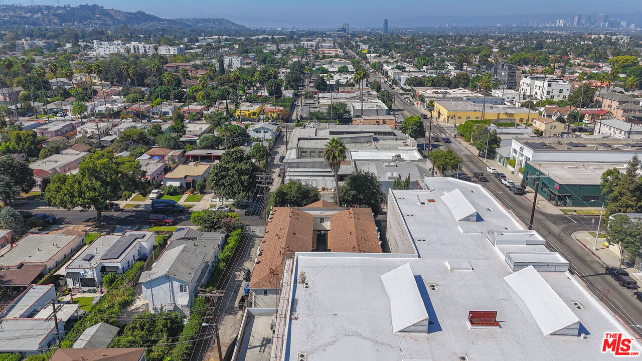 3406 Virginia Road Los Angeles, CA 90016 - Photo 6 of 20 Gallery Image 6