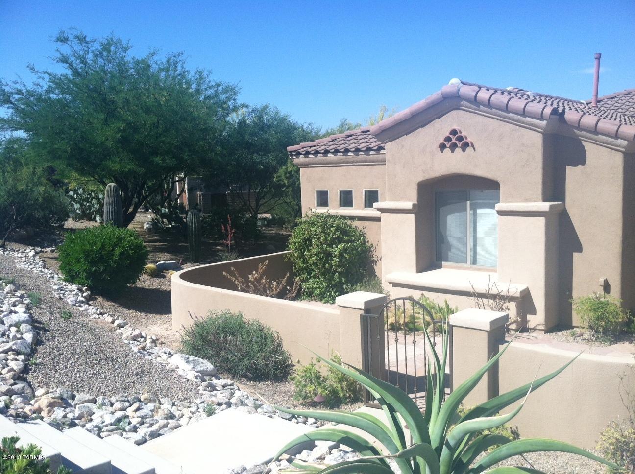 12709 North Yellow Bird Road Tucson, AZ 85755 - Photo 3 of 22