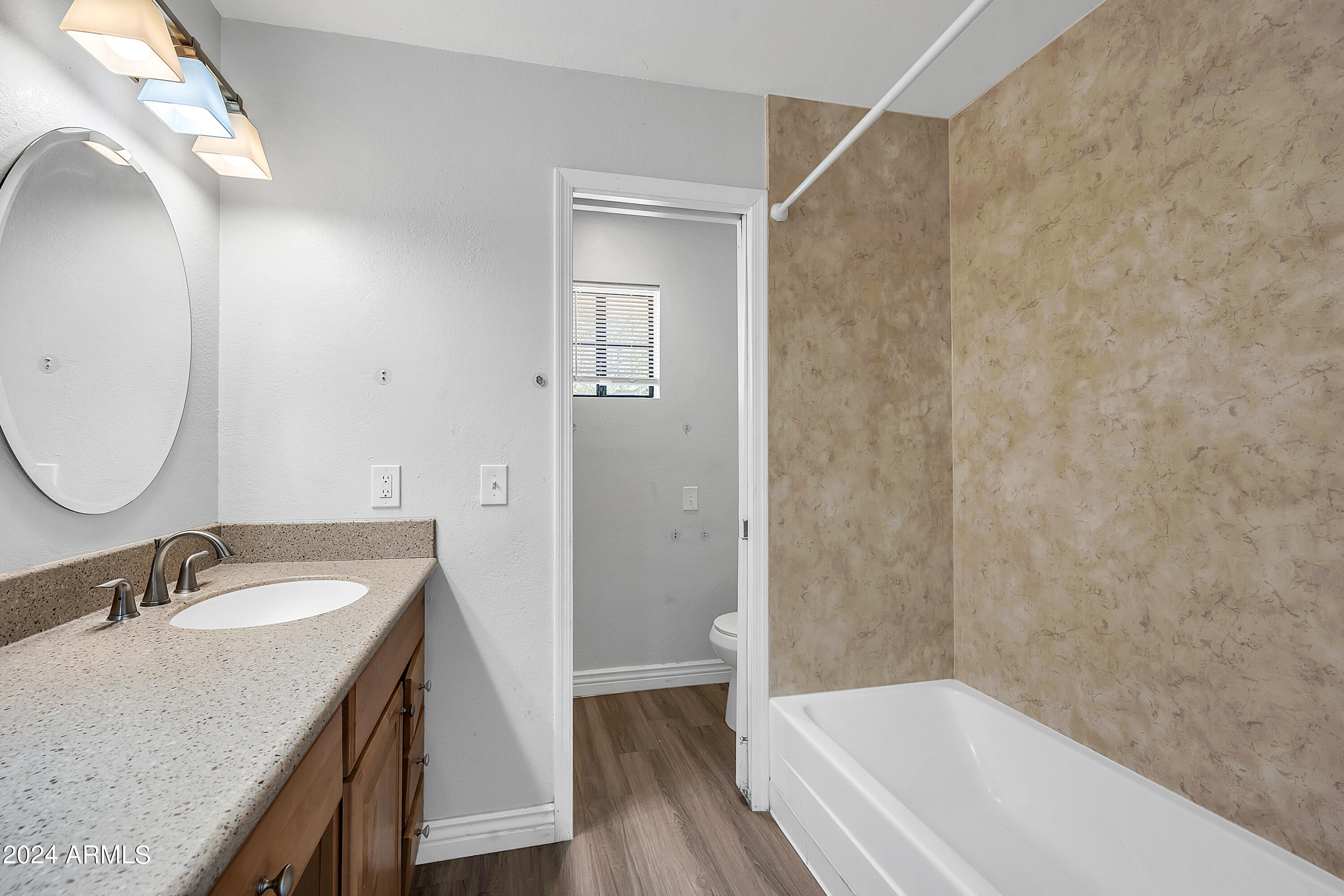 21406 South Greenfield Road Gilbert, AZ 85298 - Photo 22 of 49 Owner's Bathroom