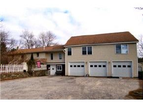 15 Prevere Road Raymond, NH 03077 - Photo 2 of 9 Gallery Image 2