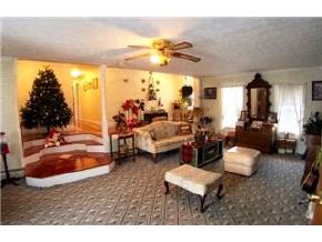 15 Prevere Road Raymond, NH 03077 - Photo 3 of 9 Gallery Image 3