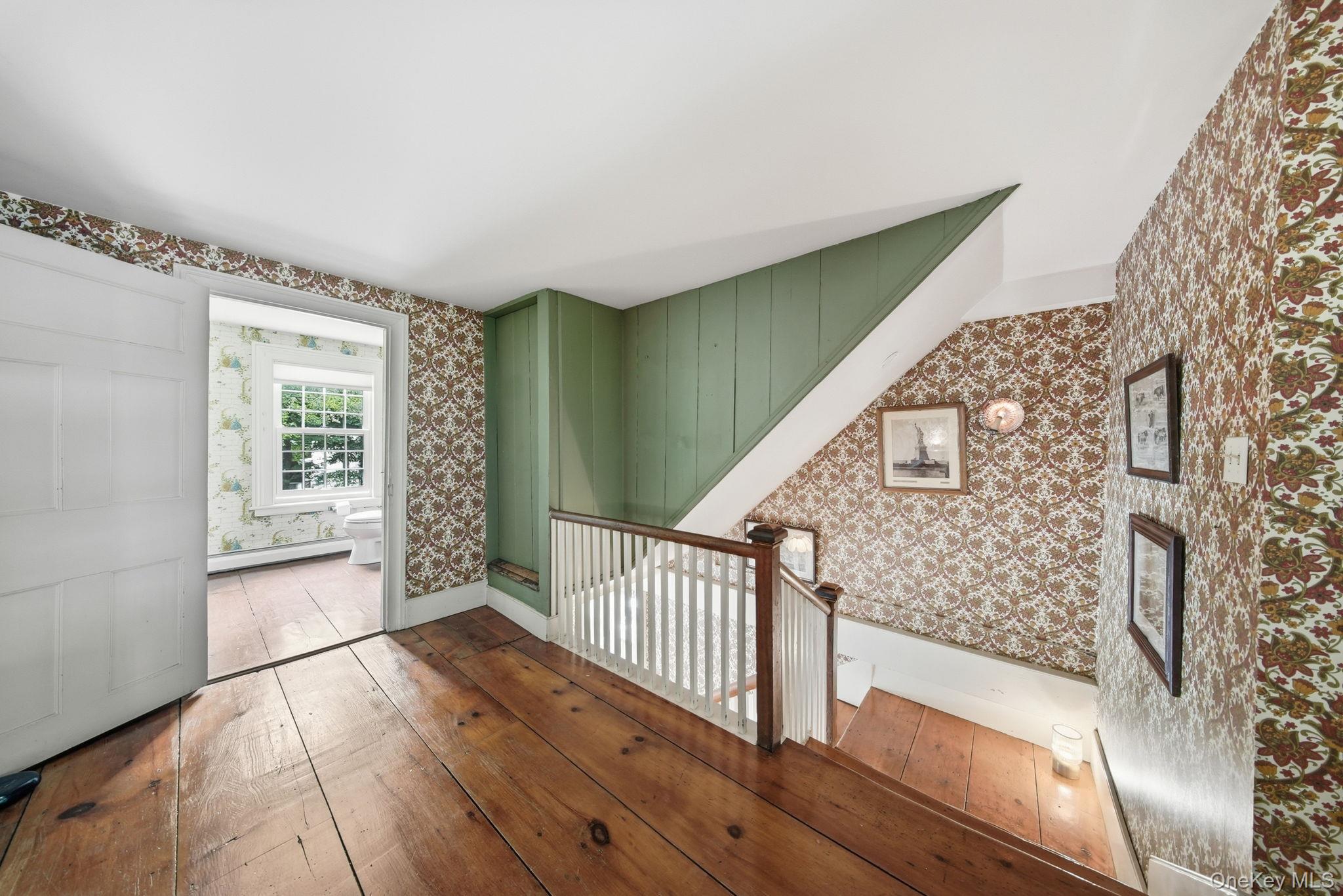 4 Plains Road Walden, NY 12586 - Photo 23 of 43