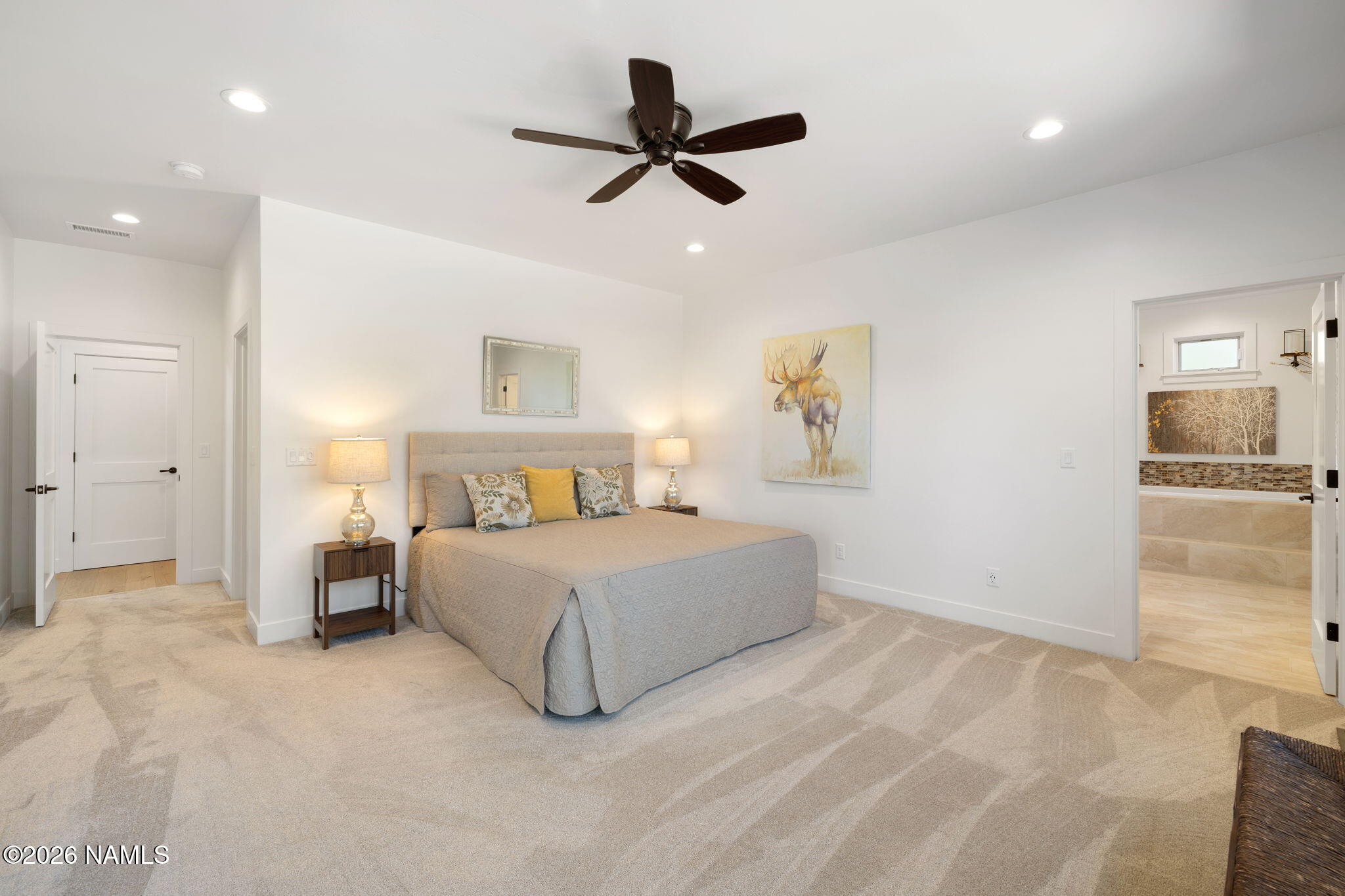 2672 Ridgewood Way Williams, AZ 86046 - Photo 25 of 57 Primary bedroom