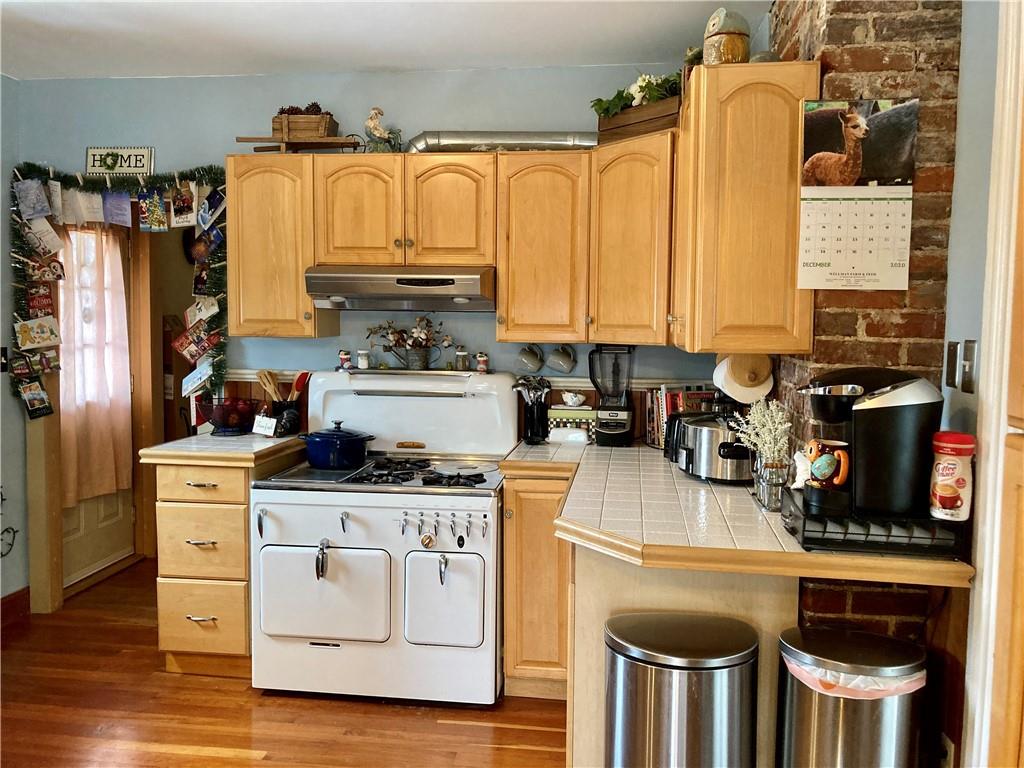 1631 Roosevelt Road Pittsburgh, PA 15237 - Photo 5 of 25 Gallery Image 5