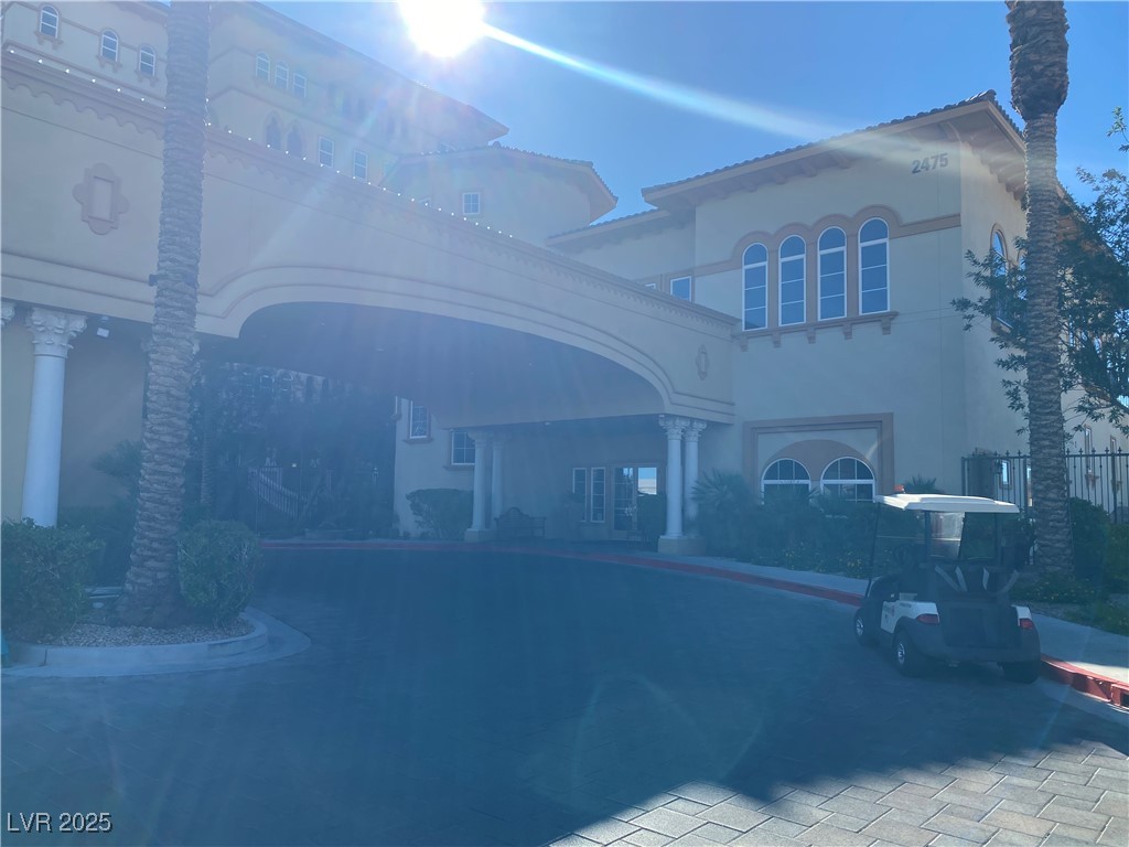 2405 West Serene Avenue, Unit 827 Las Vegas, NV 89123 - Photo 5 of 48