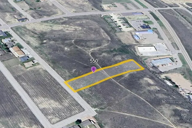 $79,900 | 550 Emigrant Drive, Glenrock, WY 82637