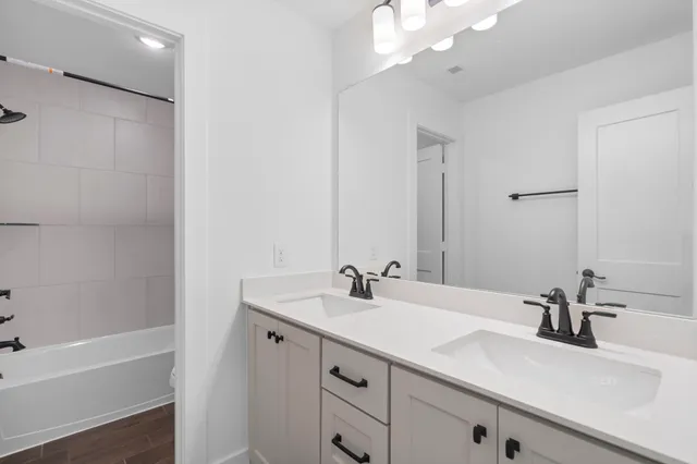 $489,990 | 1215 Luna Drive, Missouri City, TX 77459