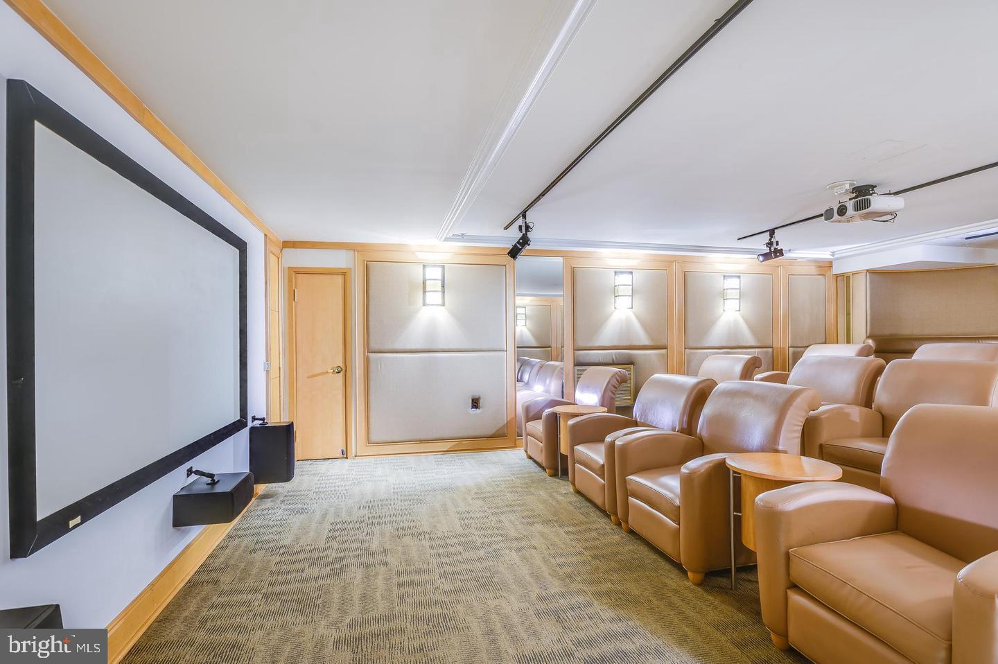 631 D Street Northwest, Unit 1038 Washington, DC 20004 - Photo 46 of 56 a living room with furniture