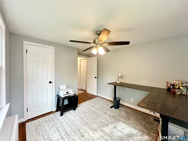 $339,900 | 220 South Elm Street, Windsor Locks, CT 06096