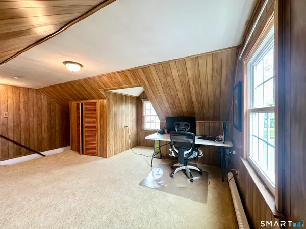$339,900 | 220 South Elm Street, Windsor Locks, CT 06096