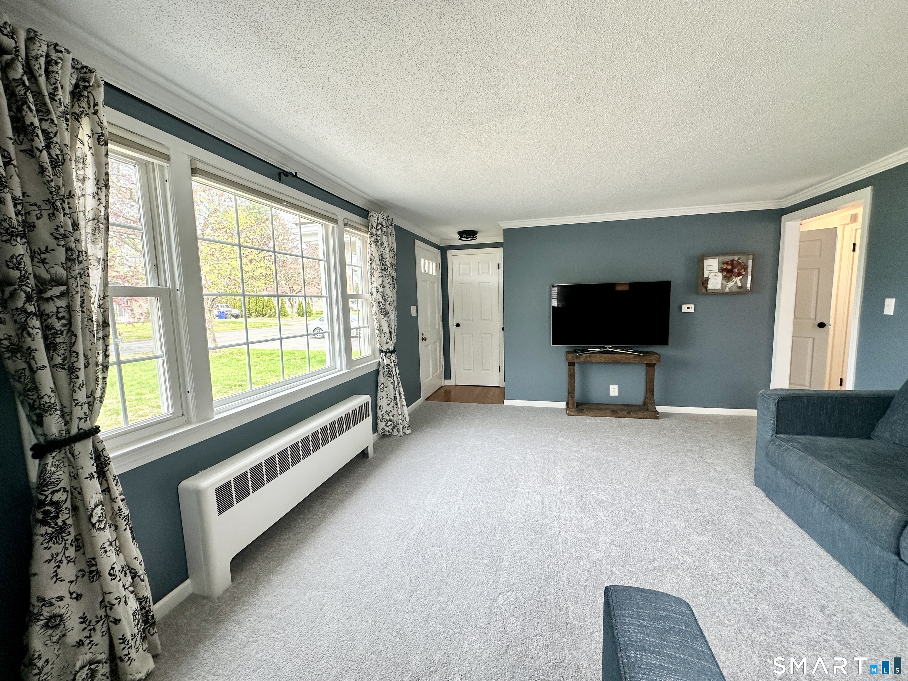 220 South Elm Street Windsor Locks, CT 06096 - Photo 9 of 27