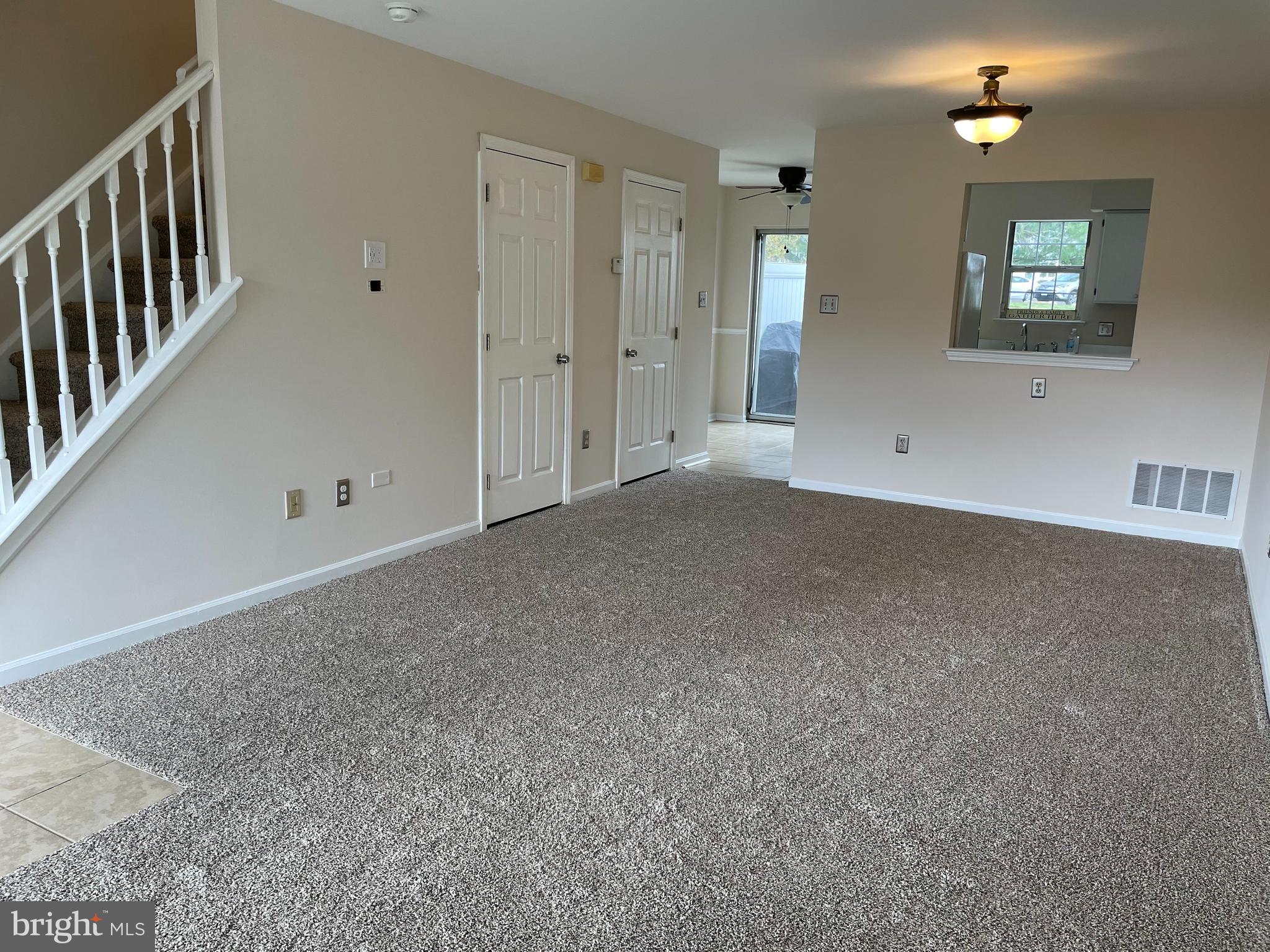 706 Rutland Court Sewell, NJ 08080 - Photo 3 of 20 Gallery Image 3
