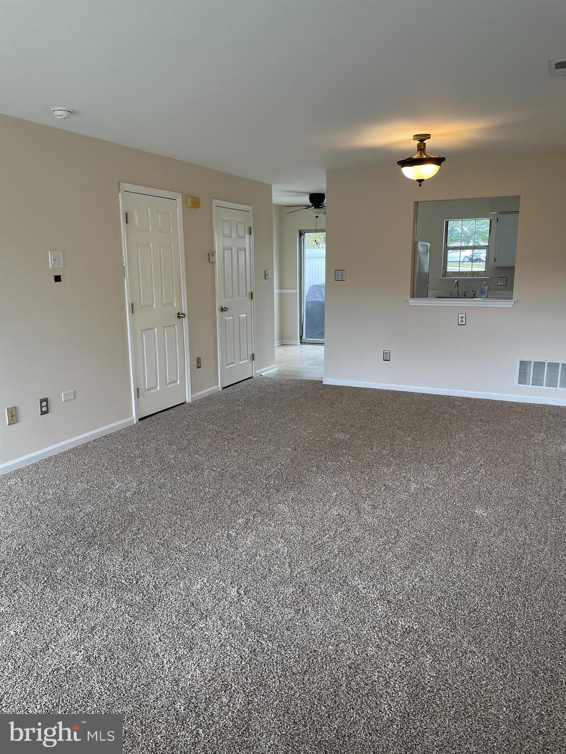 706 Rutland Court Sewell, NJ 08080 - Photo 5 of 20 Gallery Image 5