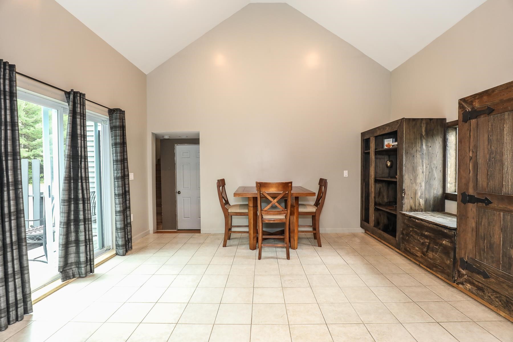 413 Lane Road Chester, NH 03036 - Photo 14 of 35