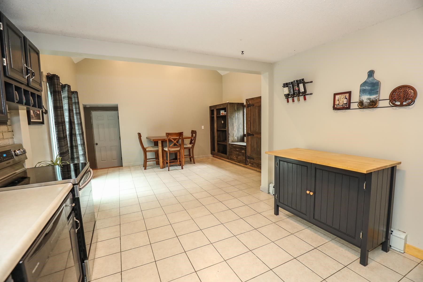 413 Lane Road Chester, NH 03036 - Photo 17 of 35