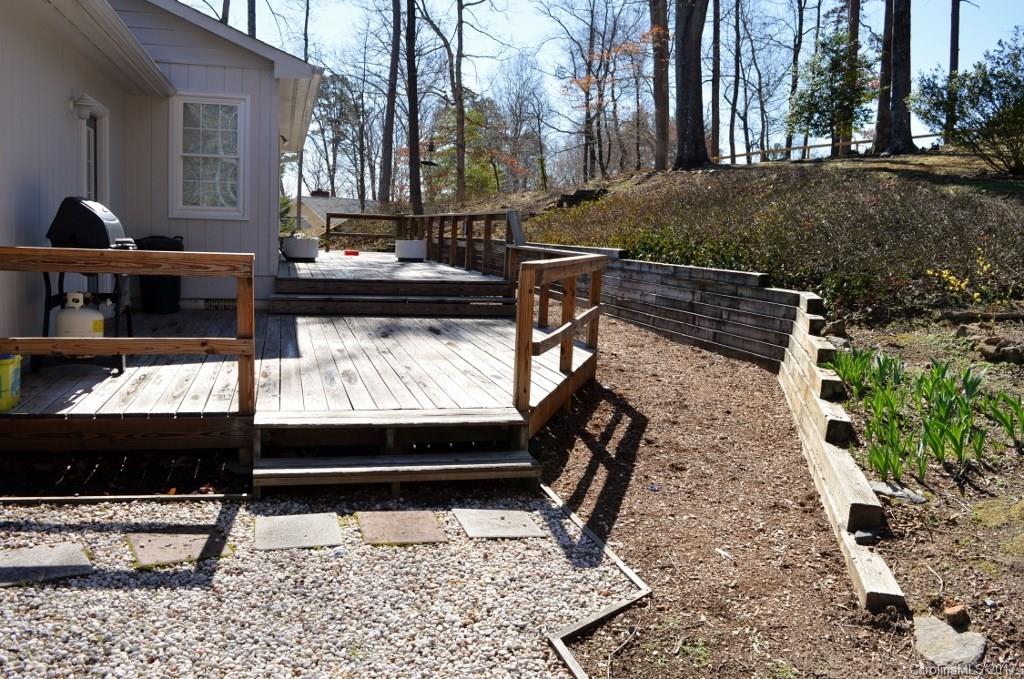 60 Paddock Lane, Unit 6 Tryon, NC 28782 - Photo 18 of 24