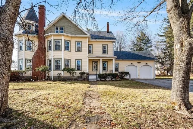 $4,500 | 61 Manchester Street, Nashua, NH 03064