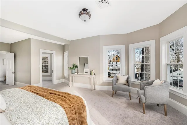 $4,500 | 61 Manchester Street, Nashua, NH 03064