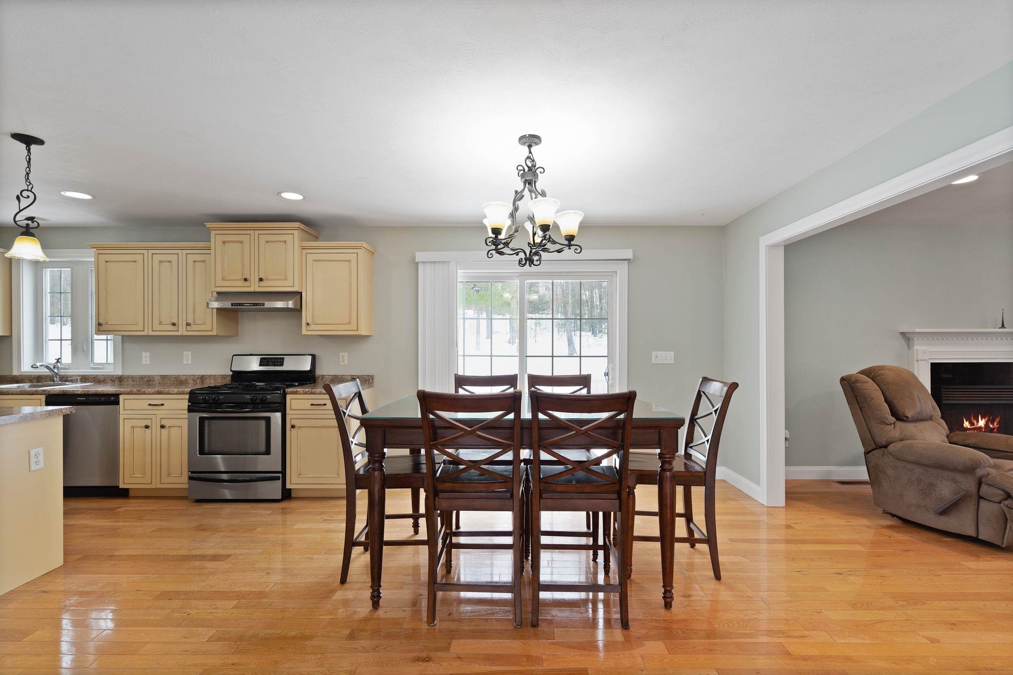 37 Jackman Ridge Road Windham, NH 03087 - Photo 5 of 27