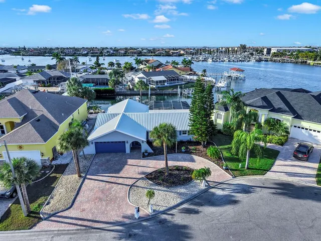 $899,000 | 6344 Cottonwood Lane, Apollo Beach, FL 33572