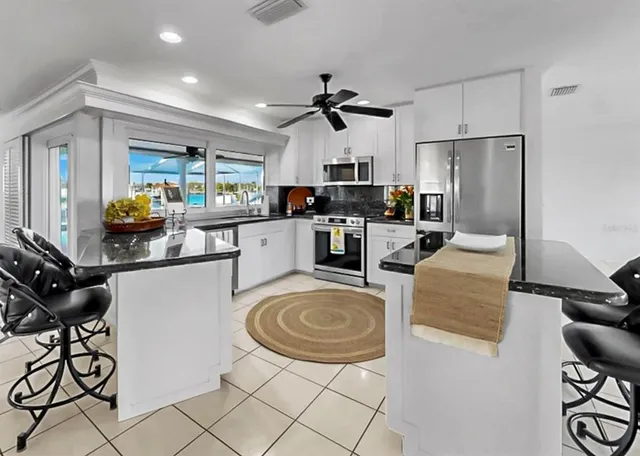$899,000 | 6344 Cottonwood Lane, Apollo Beach, FL 33572