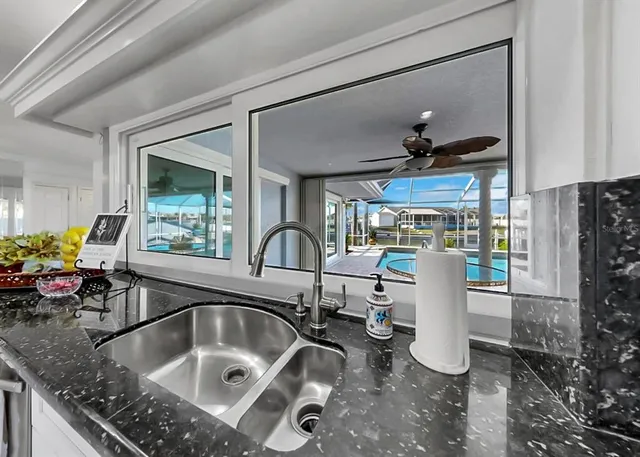 $899,000 | 6344 Cottonwood Lane, Apollo Beach, FL 33572