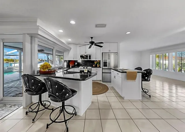 $899,000 | 6344 Cottonwood Lane, Apollo Beach, FL 33572