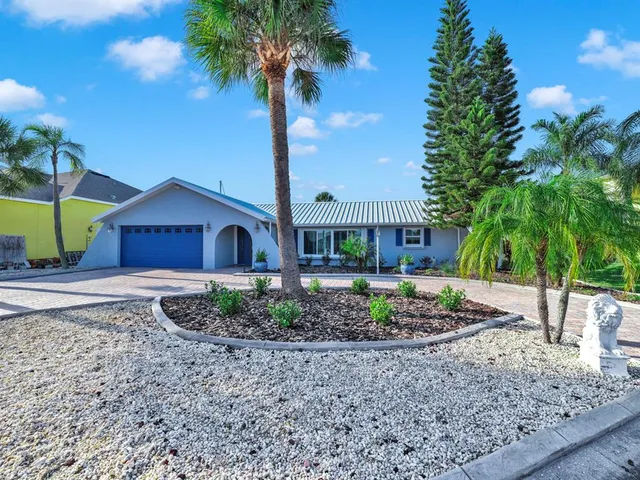 $899,000 | 6344 Cottonwood Lane, Apollo Beach, FL 33572