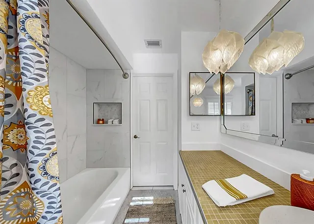 $899,000 | 6344 Cottonwood Lane, Apollo Beach, FL 33572