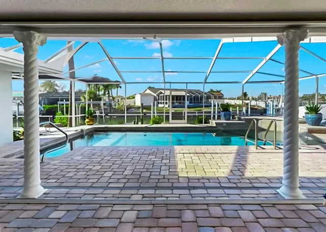 $899,000 | 6344 Cottonwood Lane, Apollo Beach, FL 33572