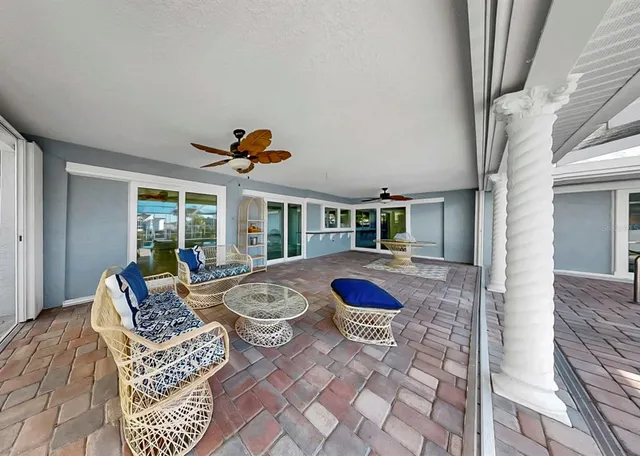 $899,000 | 6344 Cottonwood Lane, Apollo Beach, FL 33572
