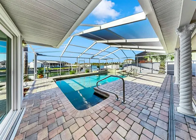 $899,000 | 6344 Cottonwood Lane, Apollo Beach, FL 33572