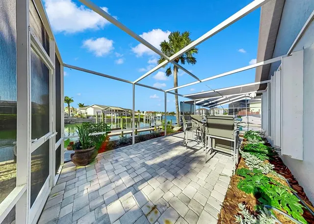 $899,000 | 6344 Cottonwood Lane, Apollo Beach, FL 33572