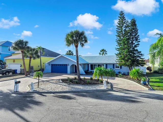 $899,000 | 6344 Cottonwood Lane, Apollo Beach, FL 33572
