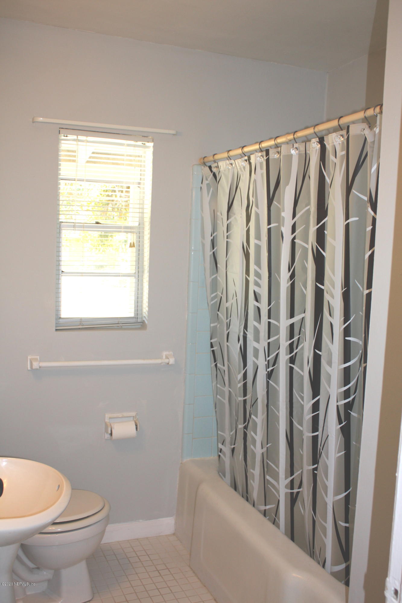 334 Sapelo Road Jacksonville, FL 32216 - Photo 15 of 18 Bath