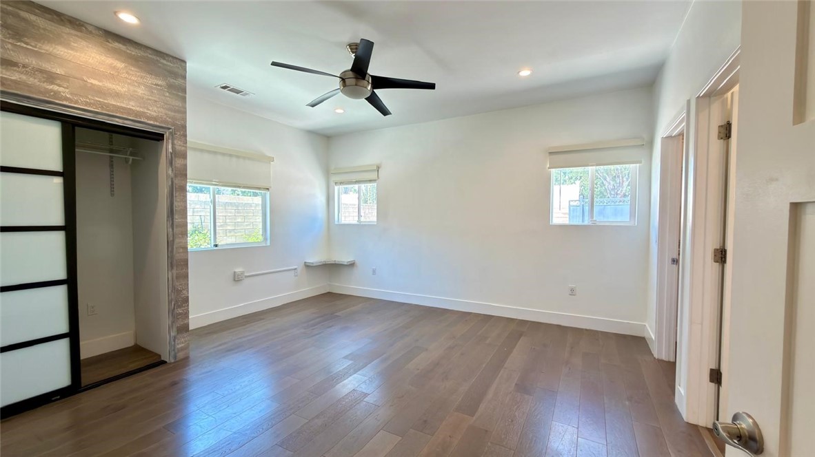 21224 West Rinaldi Chatsworth, CA 91311 - Photo 19 of 72