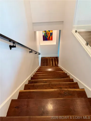 $775,000 | 105 Jumping Bass Cove Road, Roach, MO 65787