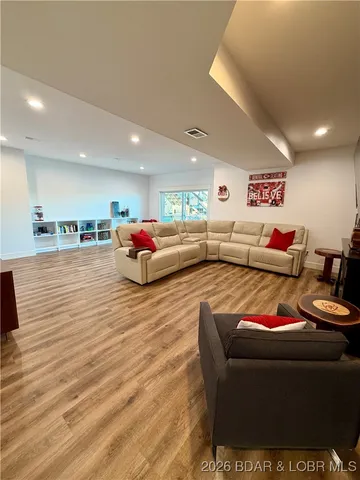 $775,000 | 105 Jumping Bass Cove Road, Roach, MO 65787