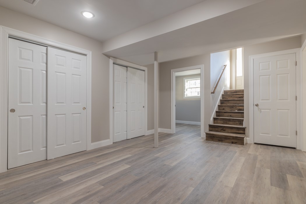 91 Ward Street Woonsocket, RI 02895 - Photo 16 of 28