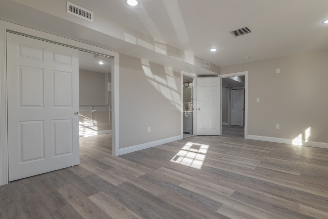 91 Ward Street Woonsocket, RI 02895 - Photo 18 of 28