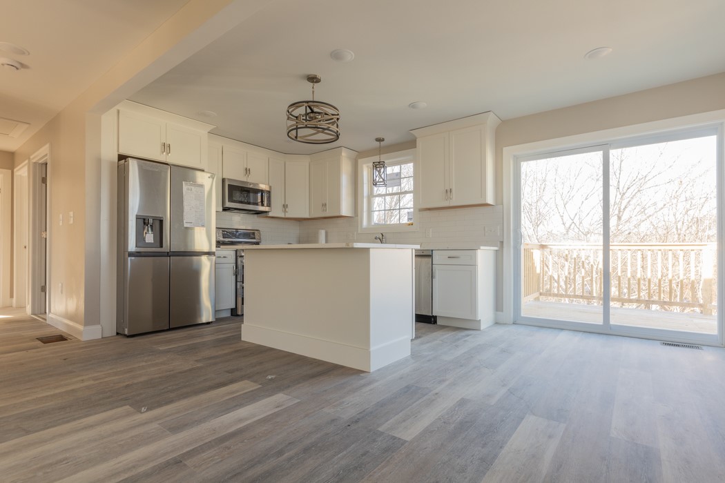 91 Ward Street Woonsocket, RI 02895 - Photo 3 of 28